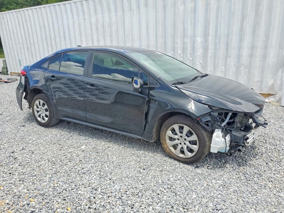 2022 TOYOTA COROLLA LE 4