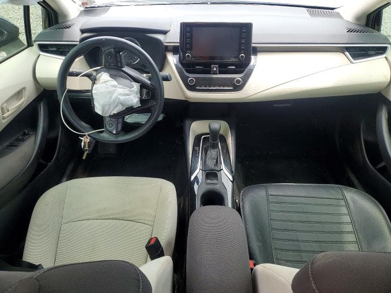 2022 TOYOTA COROLLA LE 8