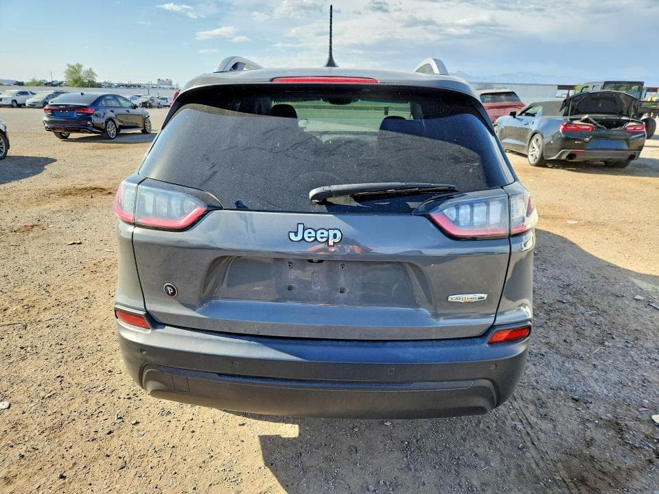2020 JEEP CHEROKEE LATITUDE PLUS 6