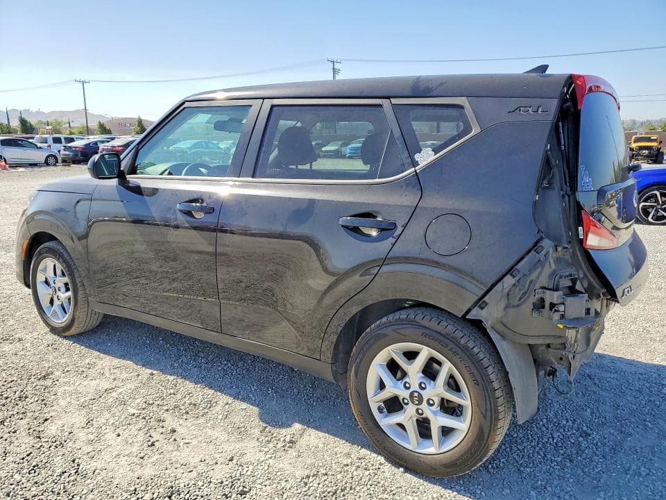 2021 KIA SOUL S 2