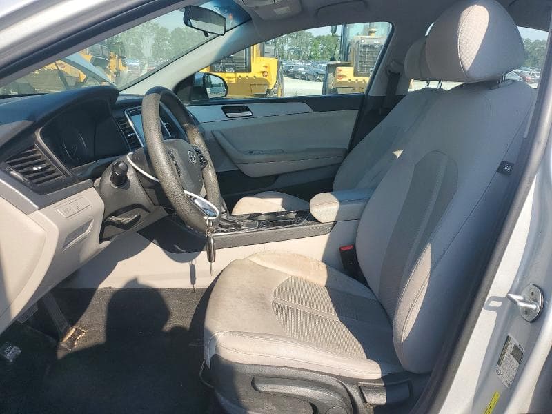 2019 HYUNDAI SONATA SE 7