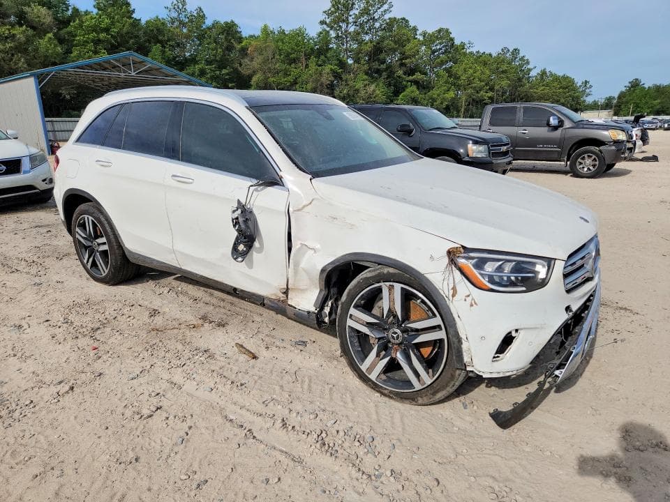 2021 MERCEDES-BENZ GLC 300 4