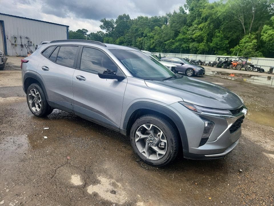 2025 CHEVROLET TRAX 1LT 4