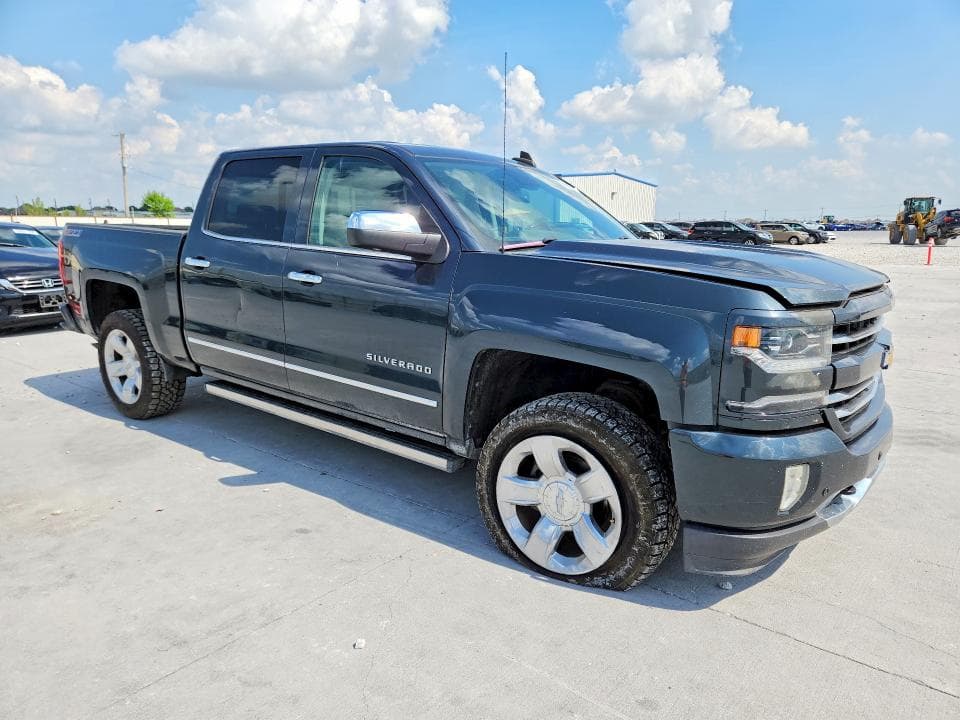 2017 CHEVROLET SILVERADO K1500 LTZ 4