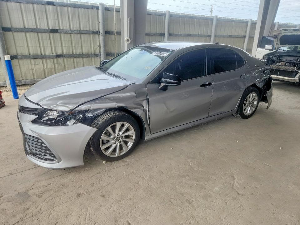 2023 TOYOTA CAMRY LE - 1