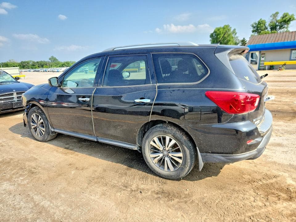 2017 NISSAN PATHFINDER SV 2
