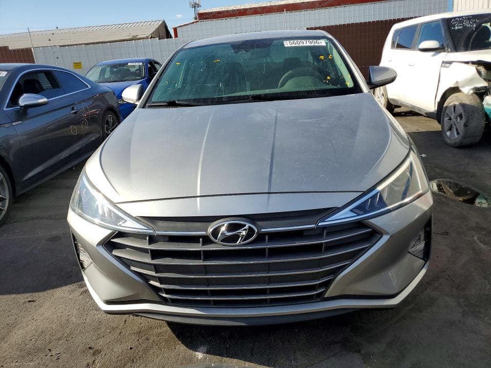 2020 HYUNDAI ELANTRA SEL 5