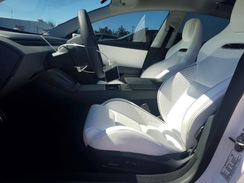 2024 TESLA MODEL 3 7