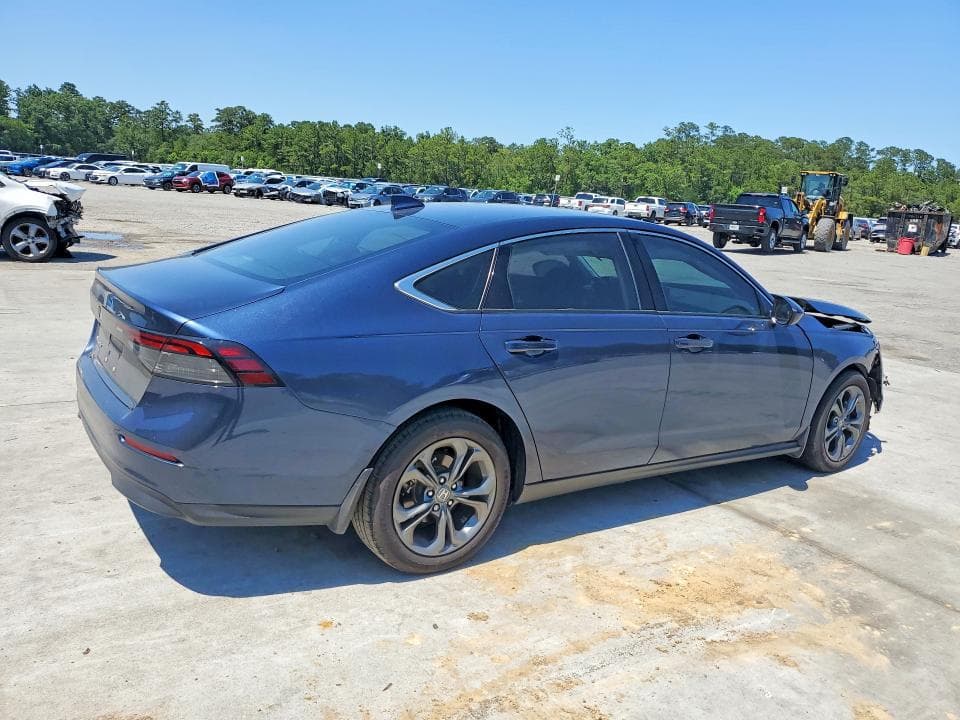 2024 HONDA ACCORD EX 3