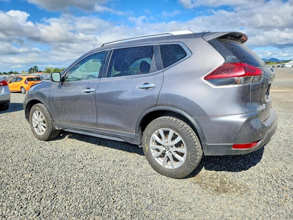 2019 NISSAN ROGUE SV 2