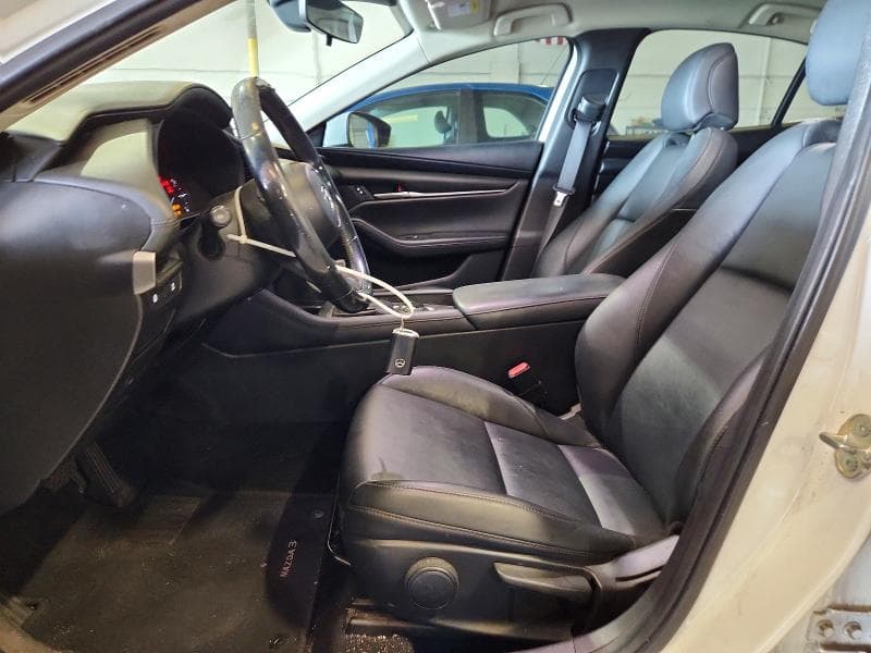 2020 MAZDA 3 SELECT 7