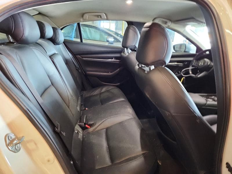 2020 MAZDA 3 SELECT 10