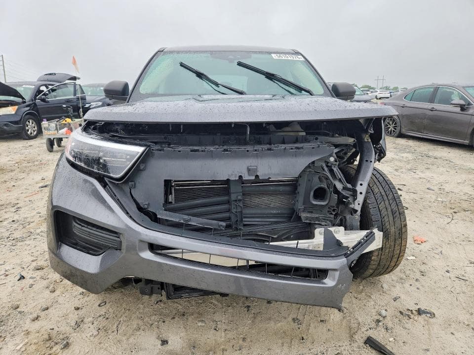 2022 FORD EXPLORER 5