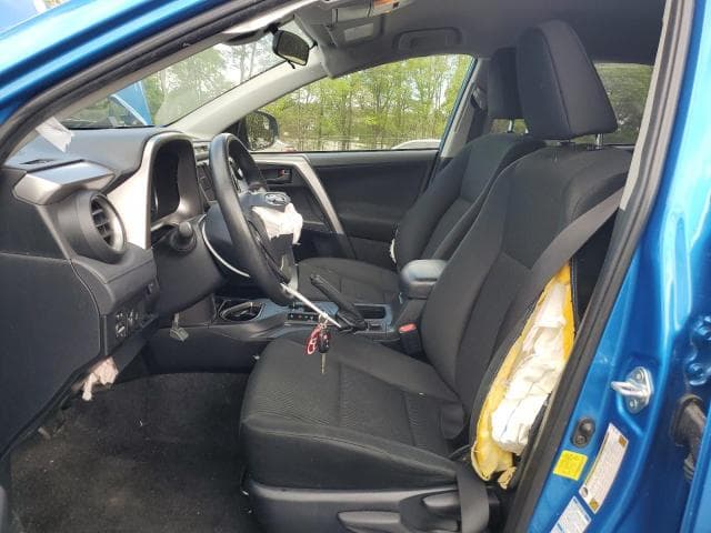 2018 TOYOTA RAV4 LE LE 7