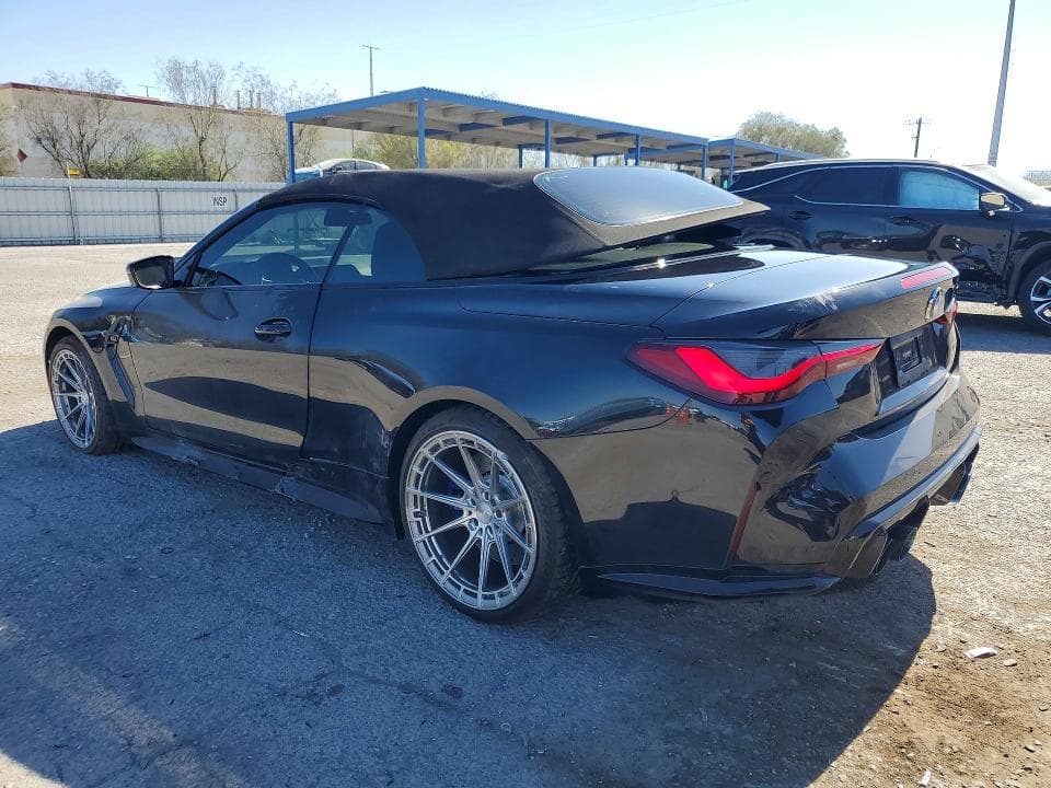 2022 BMW M4 COMPETITION 2