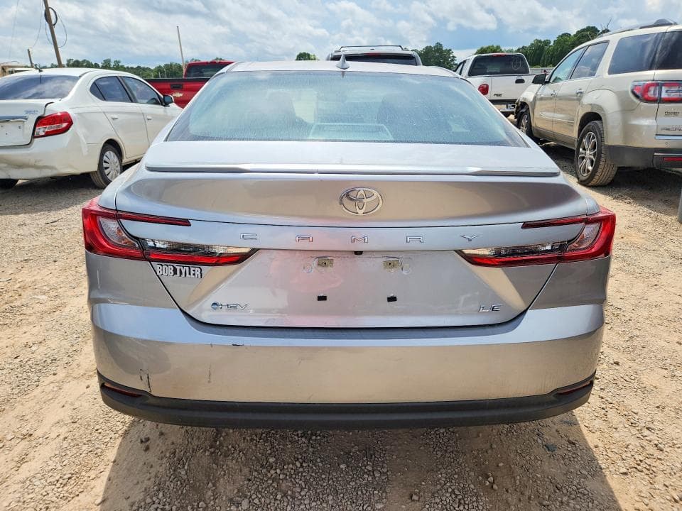 2025 TOYOTA CAMRY LE 6
