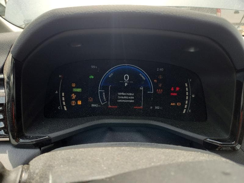 2025 TOYOTA CAMRY LE 9