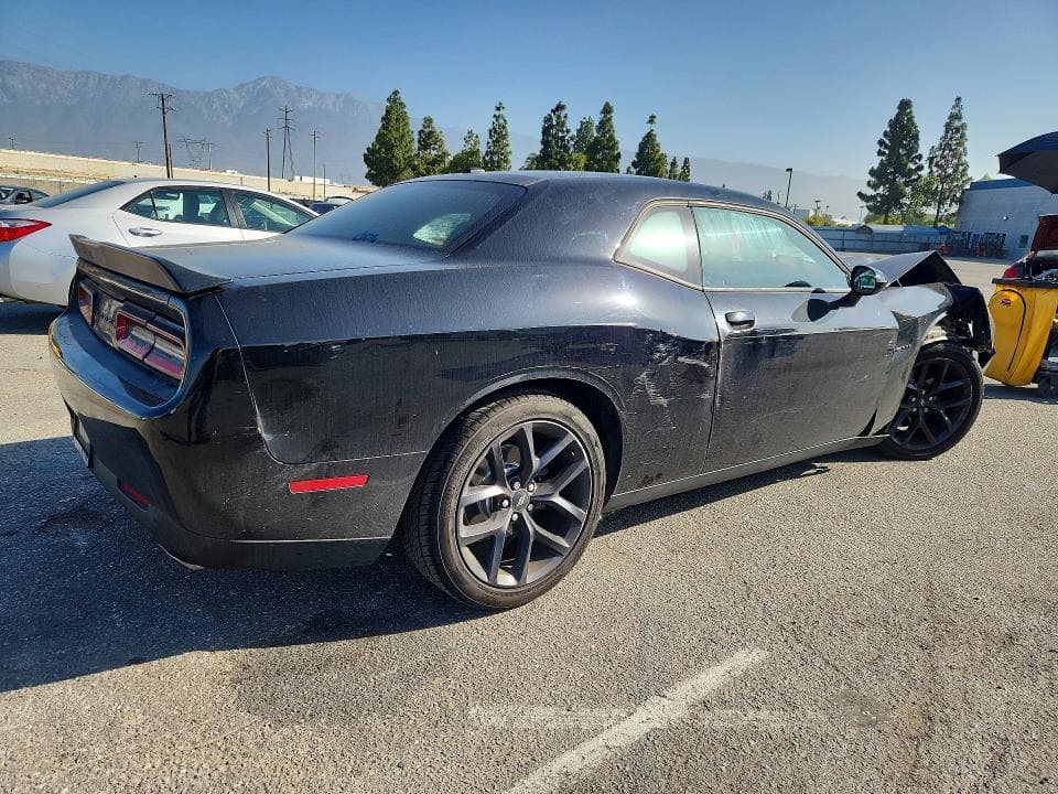 2021 DODGE CHALLENGER R 3