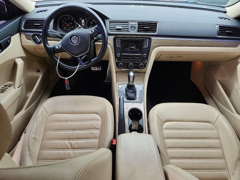 2017 VOLKSWAGEN PASSAT SEL PREMIUM SEL PREMIUM 8