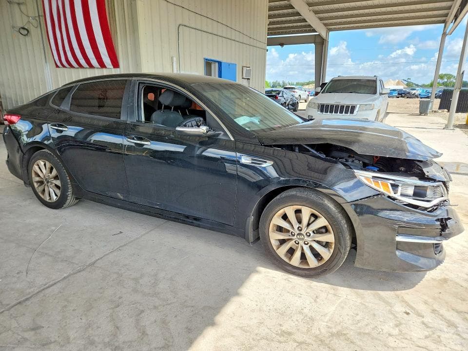 2018 KIA OPTIMA LX 4