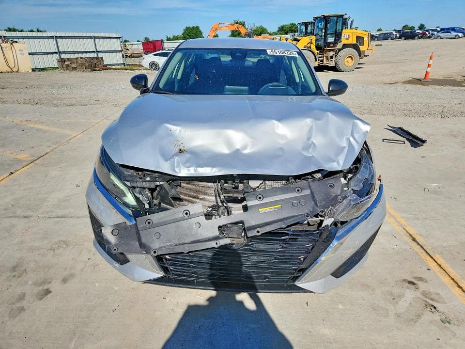 2024 NISSAN ALTIMA SV 5