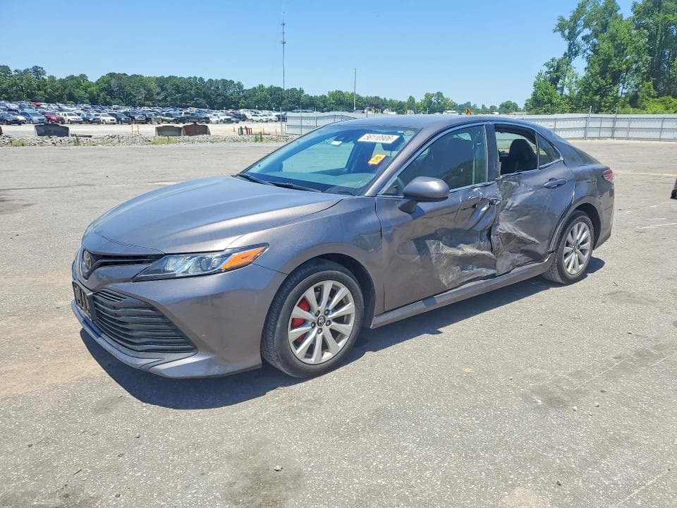 2020 TOYOTA CAMRY LE - 1
