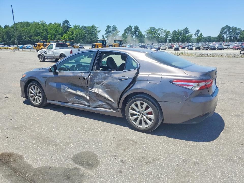 2020 TOYOTA CAMRY LE 2