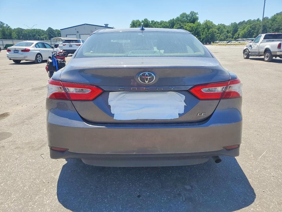 2020 TOYOTA CAMRY LE 6