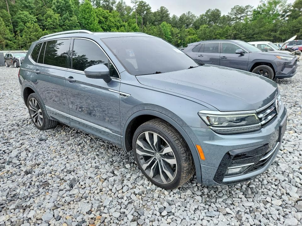2021 VOLKSWAGEN TIGUAN SEL PREMIUM R-LINE 4