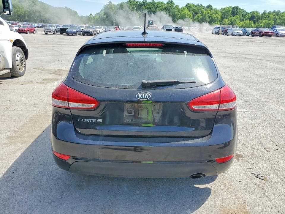 2017 KIA FORTE LX 6