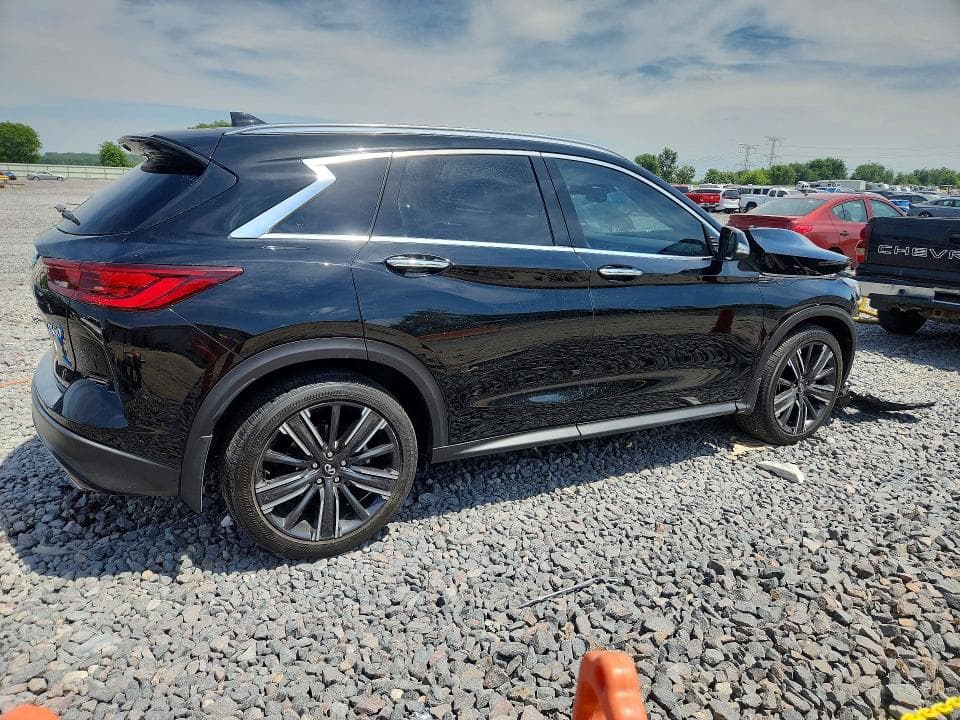 2022 INFINITI QX50 LUXE LUXE 3