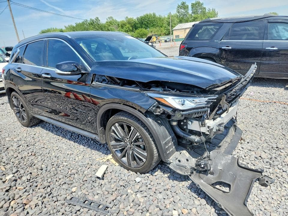 2022 INFINITI QX50 LUXE LUXE 4