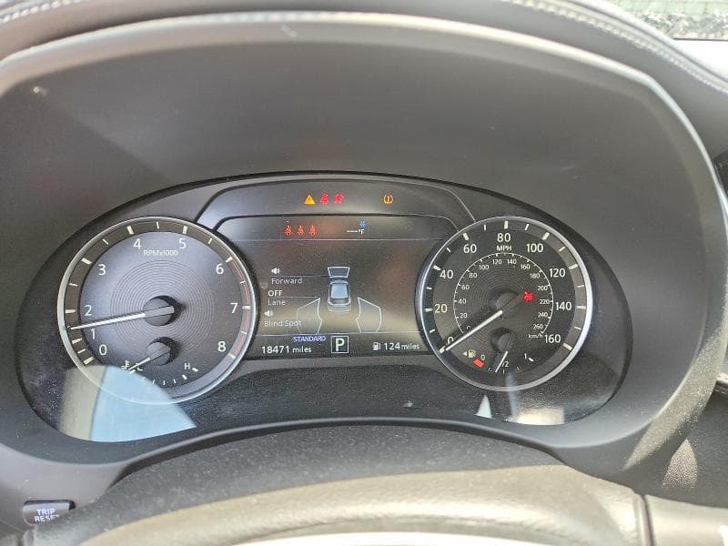 2022 INFINITI QX50 LUXE LUXE 9
