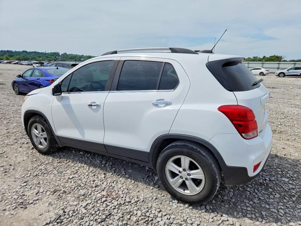 2017 CHEVROLET TRAX 1LT 2