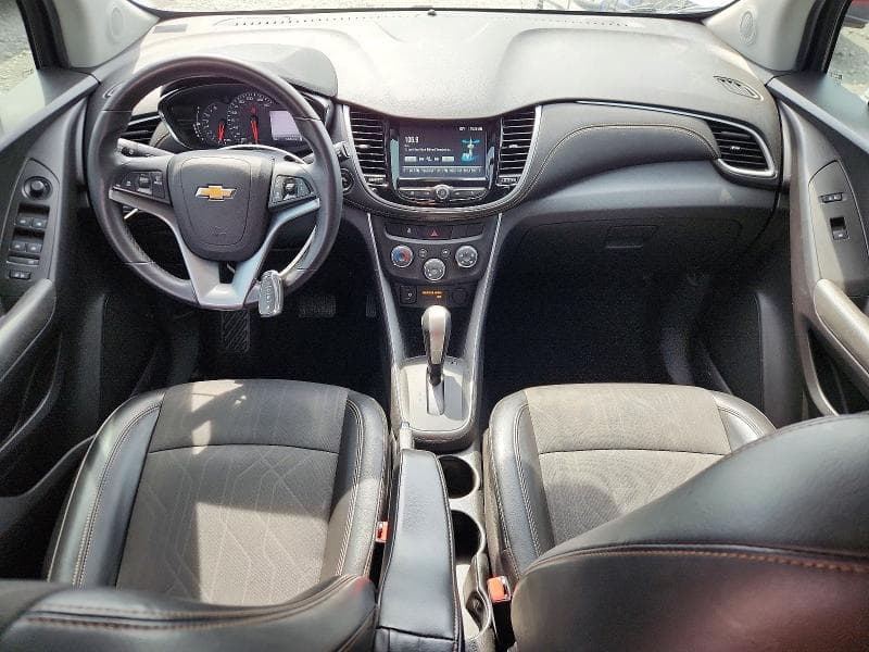 2017 CHEVROLET TRAX 1LT 8