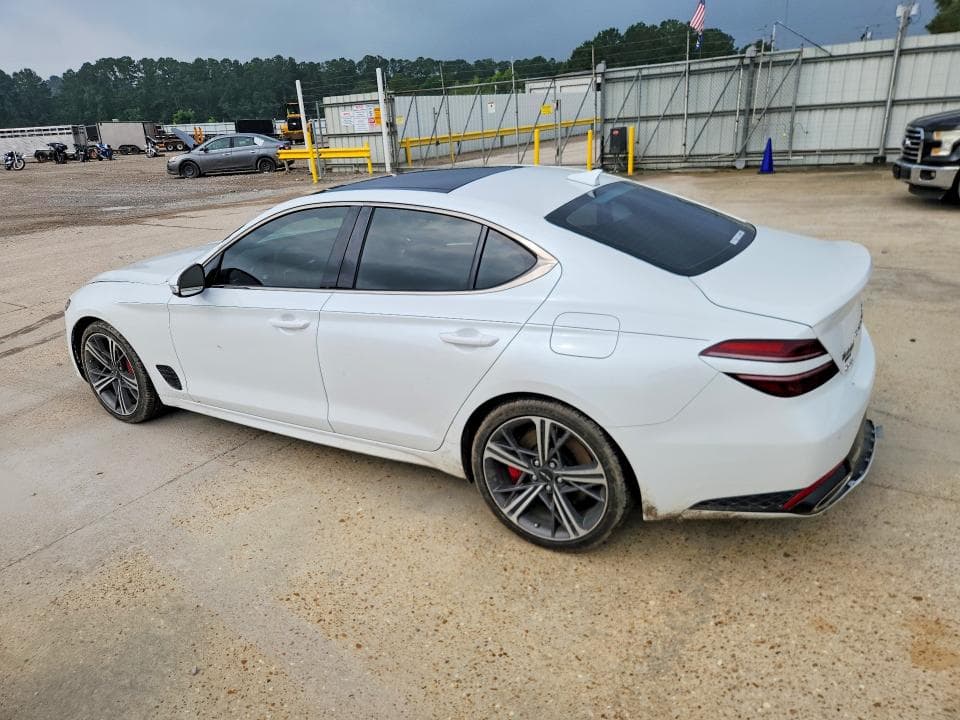 2024 GENESIS G70 2.5T STANDARD 2