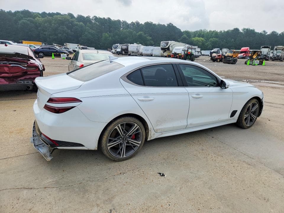 2024 GENESIS G70 2.5T STANDARD 3