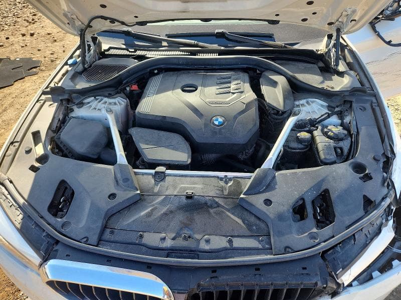 2020 BMW 530 XI 11