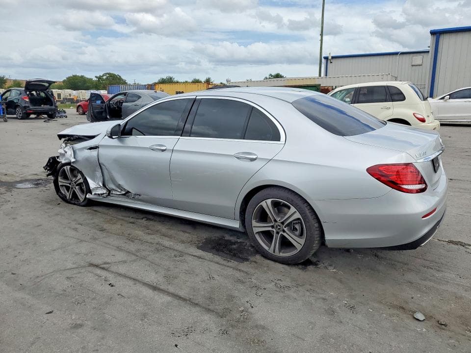 2020 MERCEDES-BENZ E 350 2