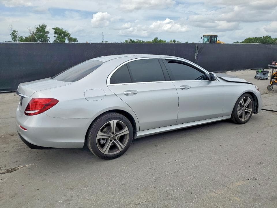 2020 MERCEDES-BENZ E 350 3