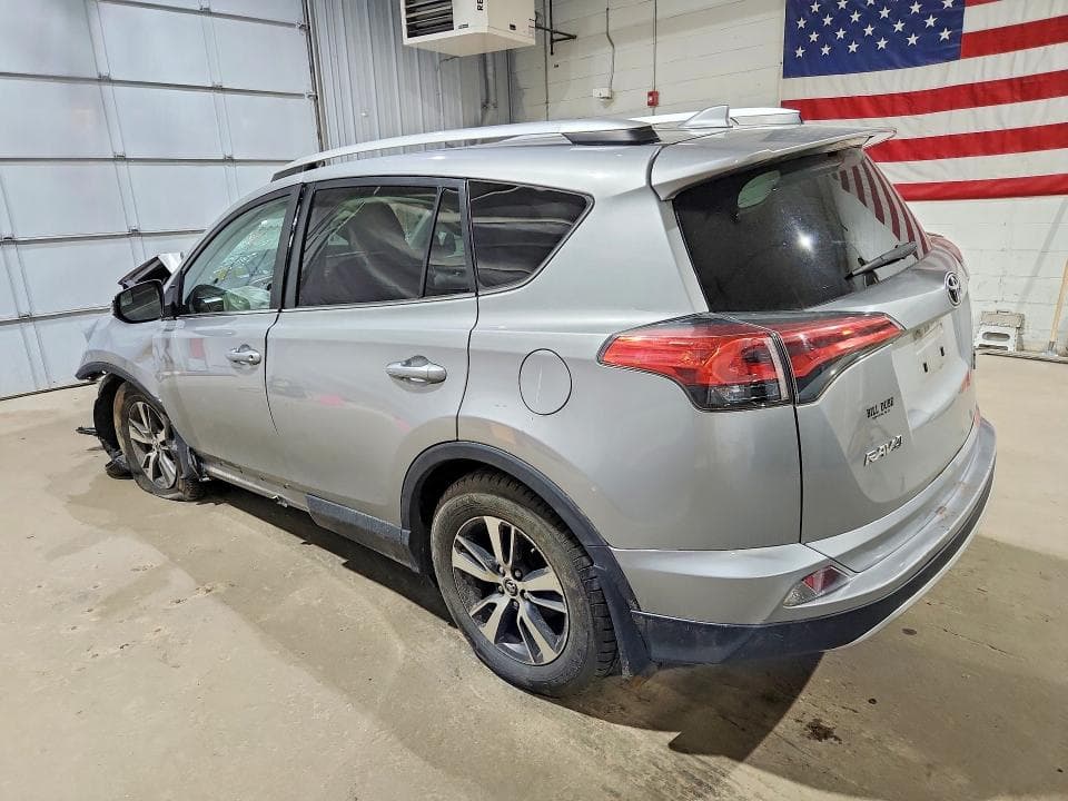2016 TOYOTA RAV4 XLE XLE 2