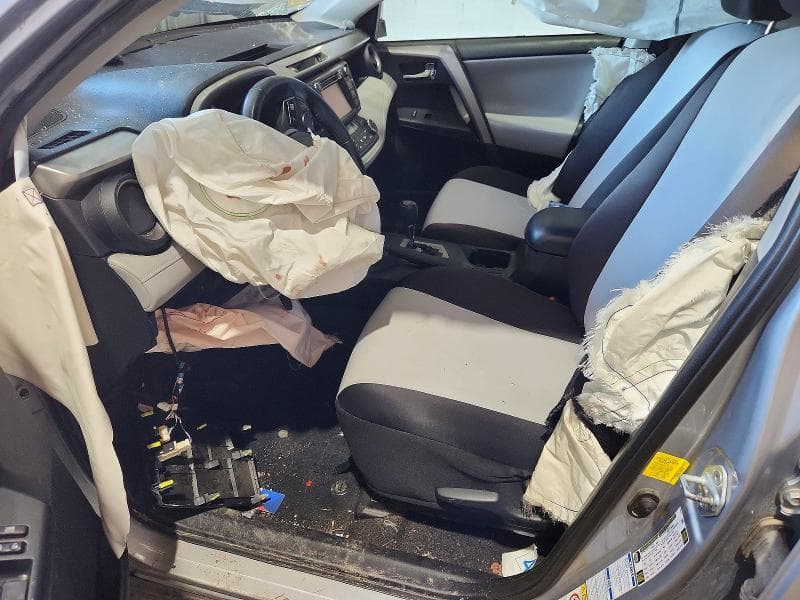 2016 TOYOTA RAV4 XLE XLE 7