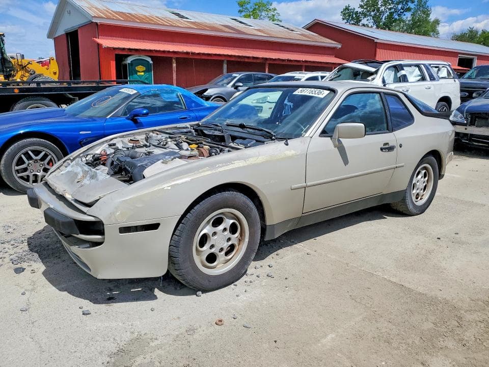 1984 PORSCHE 944