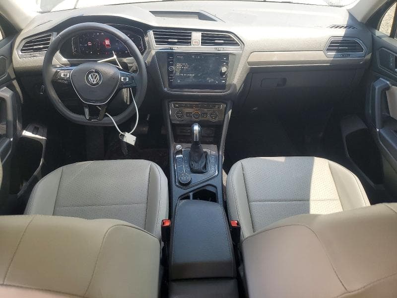 2020 VOLKSWAGEN TIGUAN SE 8