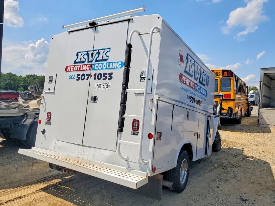 2018 FORD ECONOLINE E350 SUPER DUTY CUTAWAY VAN 3
