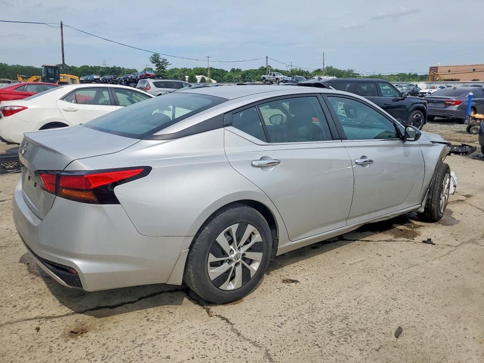 2024 NISSAN ALTIMA S S 3