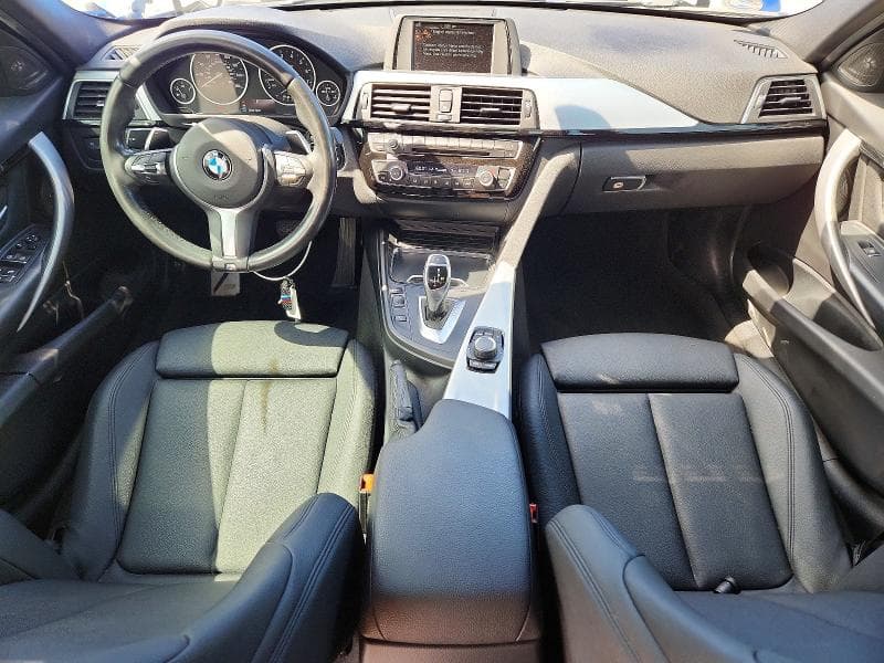 2017 BMW 330 I I 8