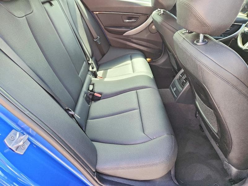 2017 BMW 330 I I 10