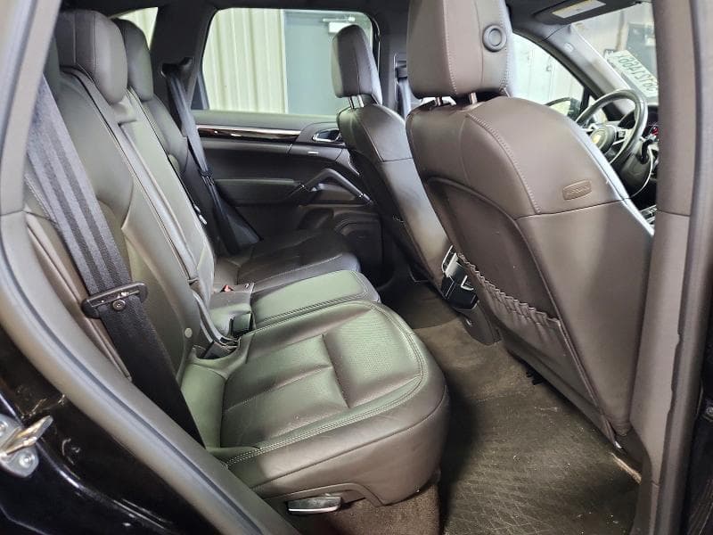 2017 PORSCHE CAYENNE 10