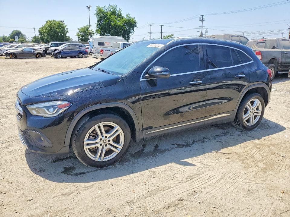2022 MERCEDES-BENZ GLA 250 4MATIC 250 4MATIC - 1